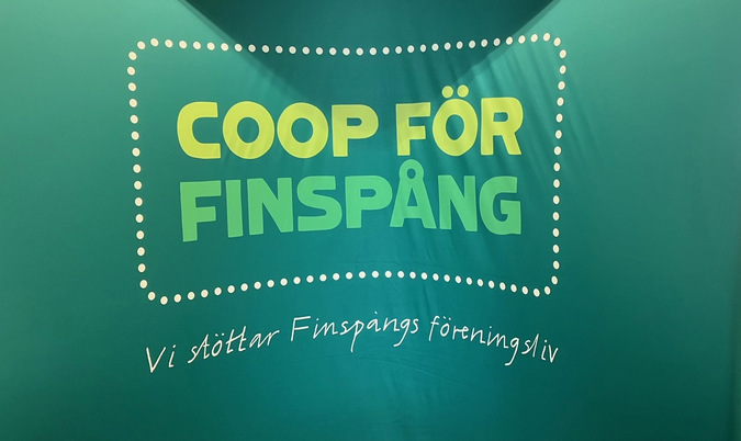 Kommunens representanter besöker Coop Finspång. 