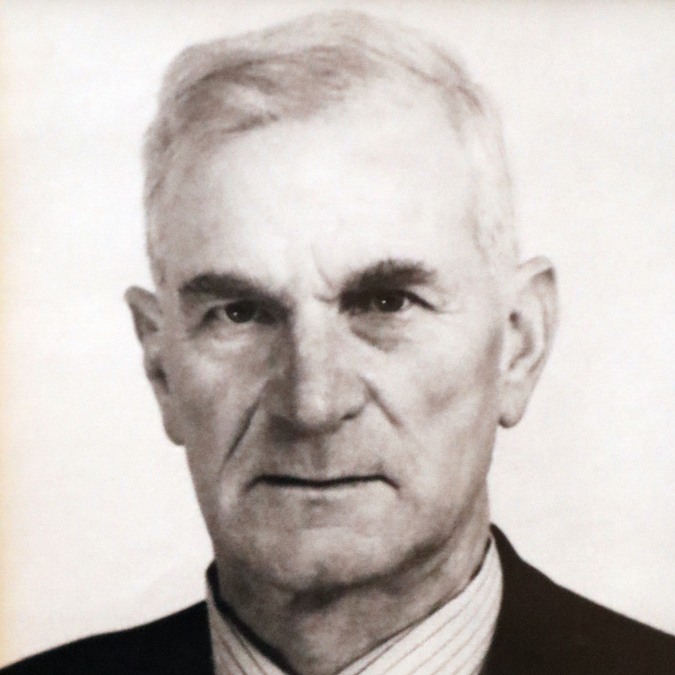 Helmer Karlsson, ordförande i  Hällestads kommunfullmäktige, 1939-1946.Originalporträttet hänger i sessionssalen i Finspångs kommunhus.